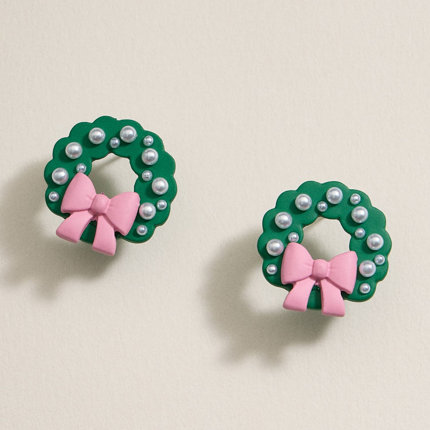 Christmas Decor Enamel Stud Earrings - 4BE32042, Green - Bexa Boutique