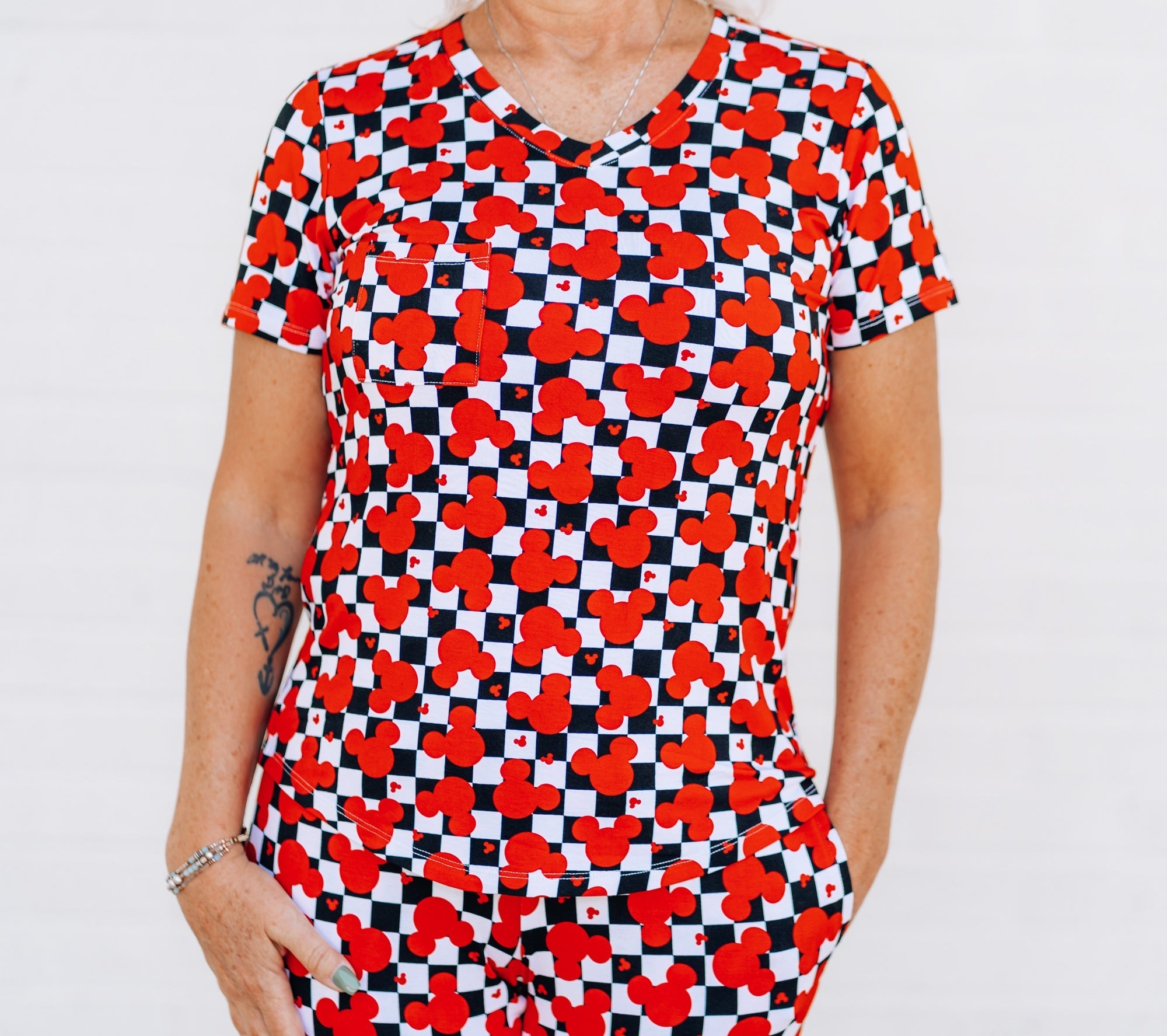 MAMA V-NECK- Roo Magic (Red) - Bexa Boutique