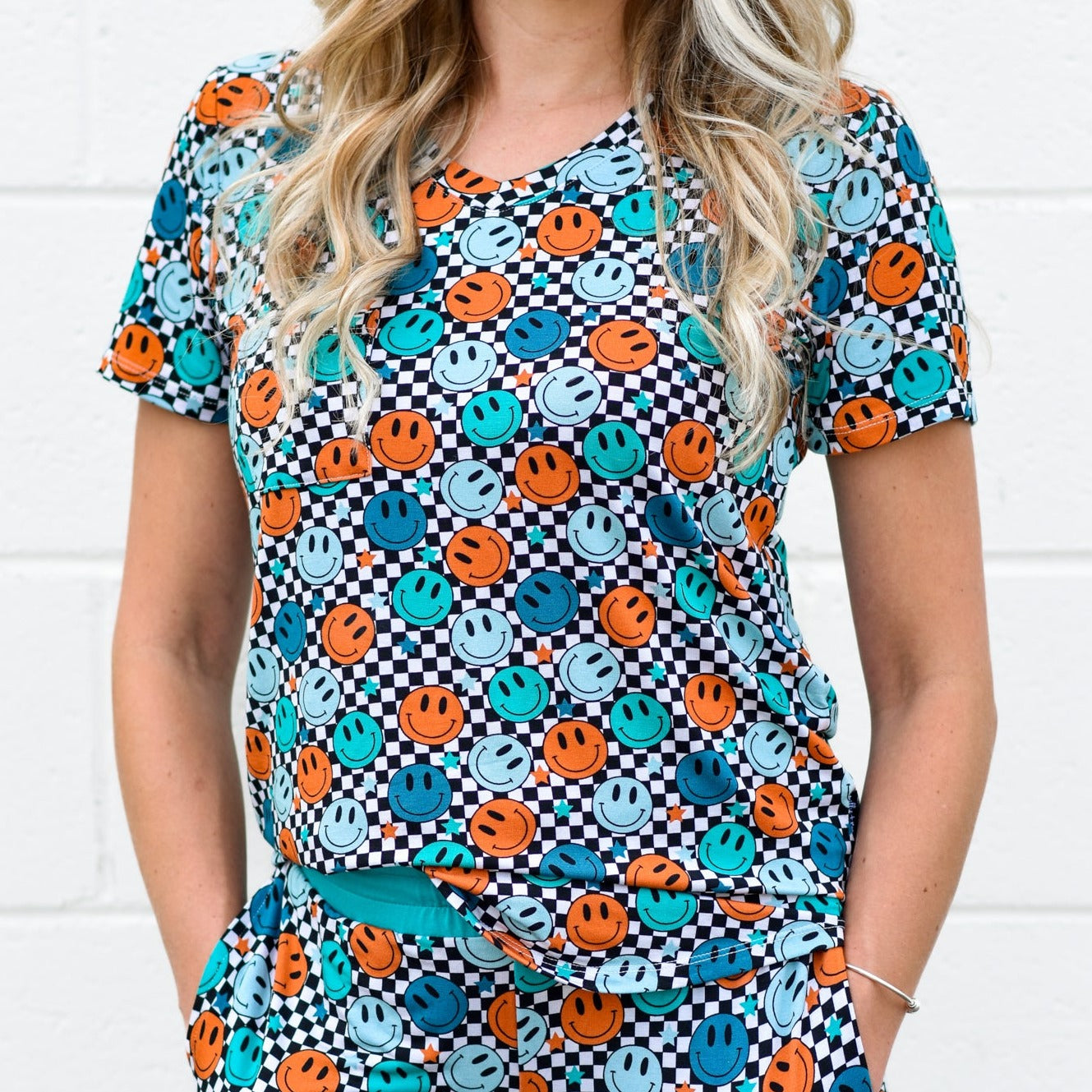 MAMA V-NECK- Blue Check Smile - Bexa Boutique