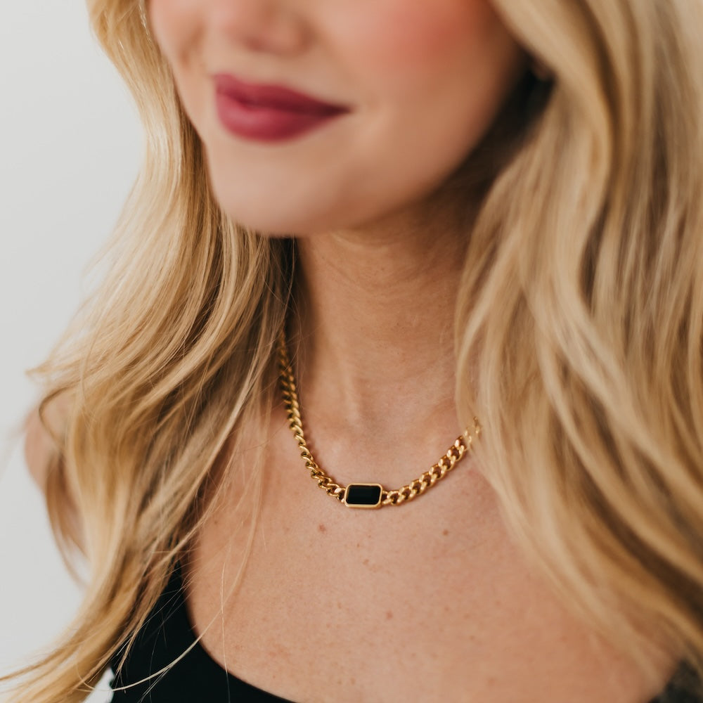 Black Stone Chain Necklace - WATERPROOF - Bexa Boutique