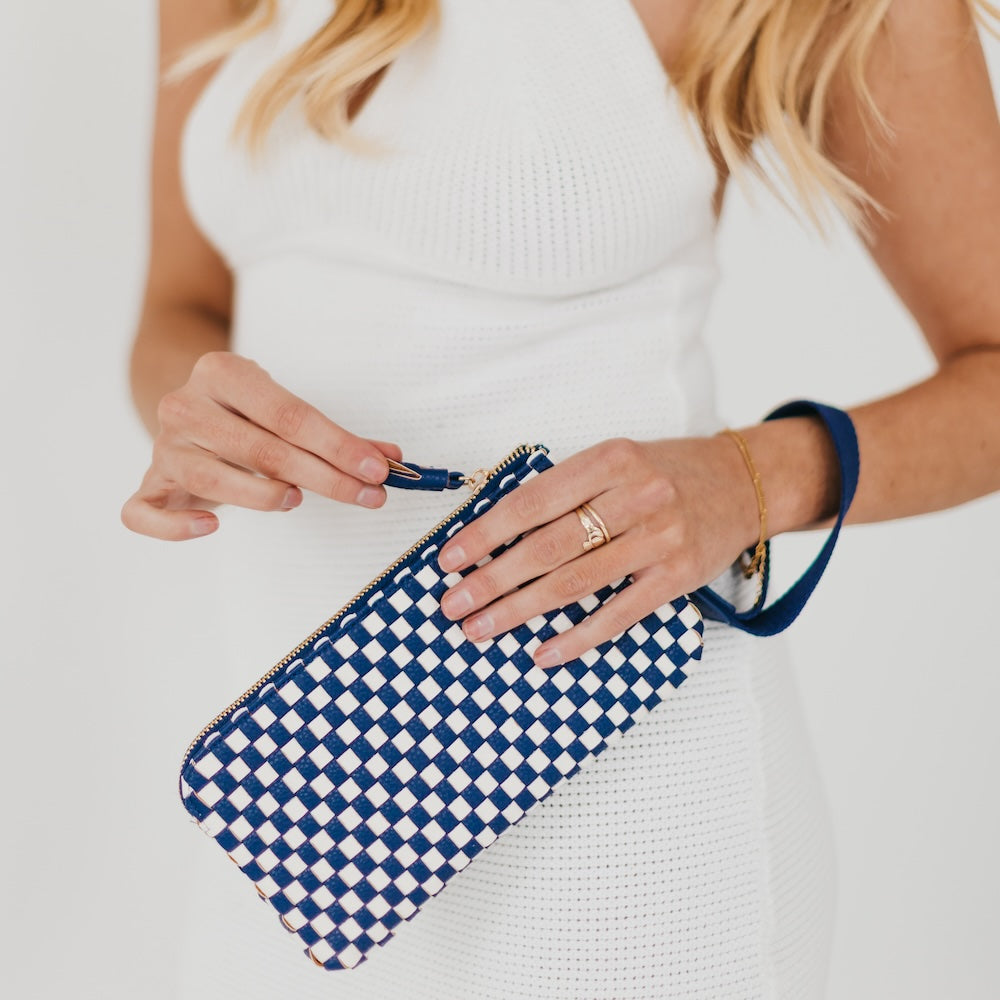 Emma Woven Clutch Wristlet - Black - Bexa Boutique
