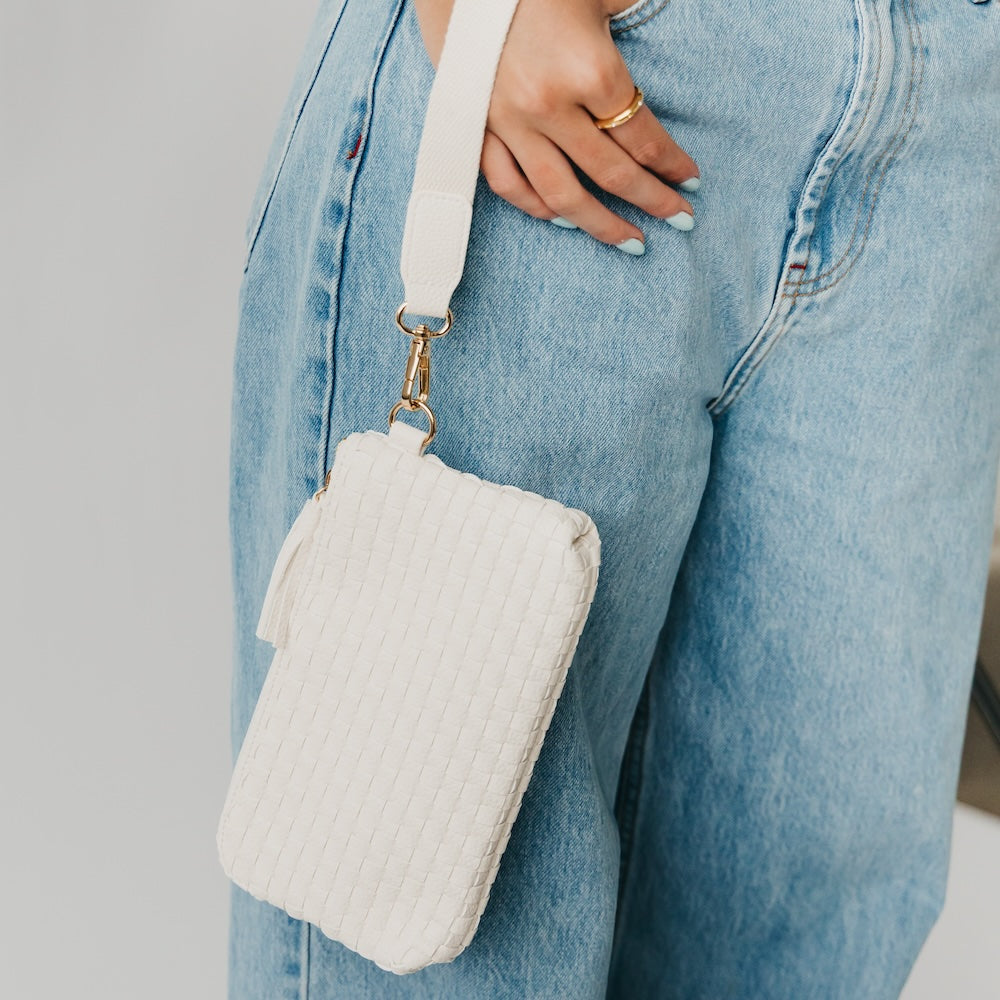 Emma Woven Clutch Wristlet - Black - Bexa Boutique
