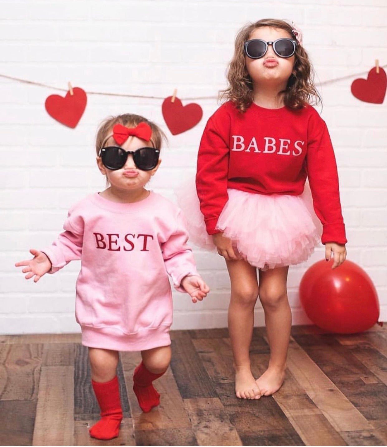 Minimalist Babes Crewneck - Babes/Red - Bexa Boutique