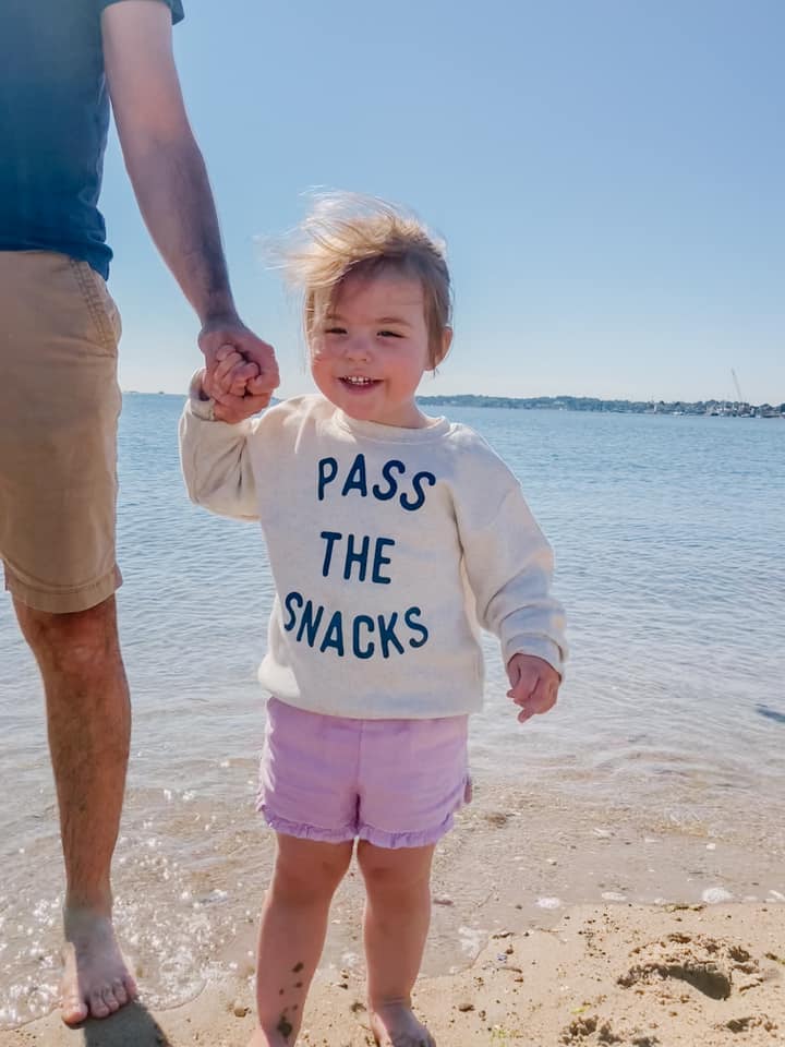 Pass The Snacks Sweatshirt - Bexa Boutique