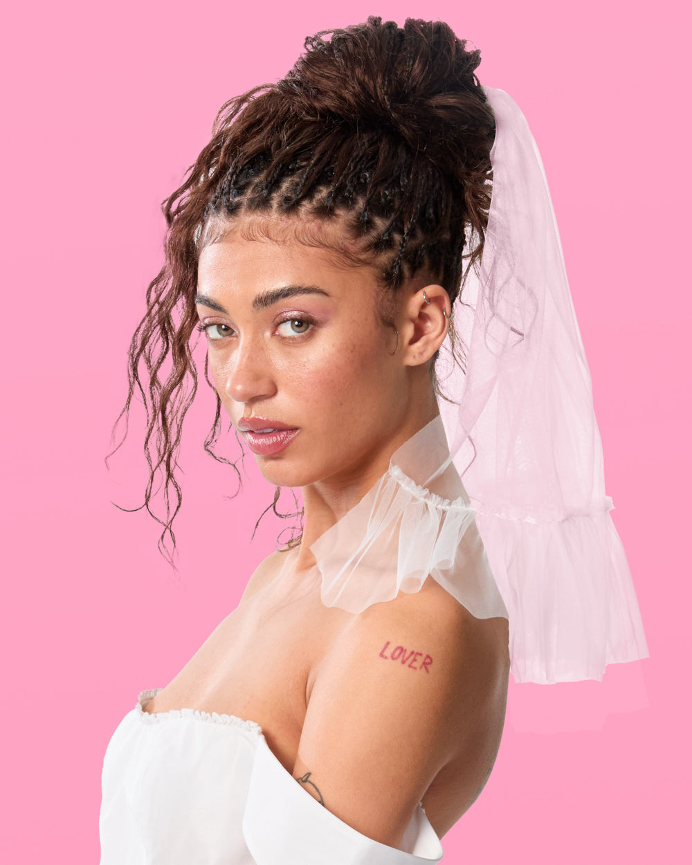 Ruffled romance bridal veil