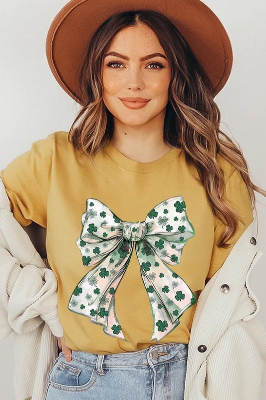 St Patrick's Day Coquette Bow Graphic Plus Tee