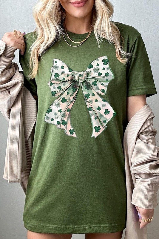 St Patrick's Day Coquette Bow Graphic Plus Tee