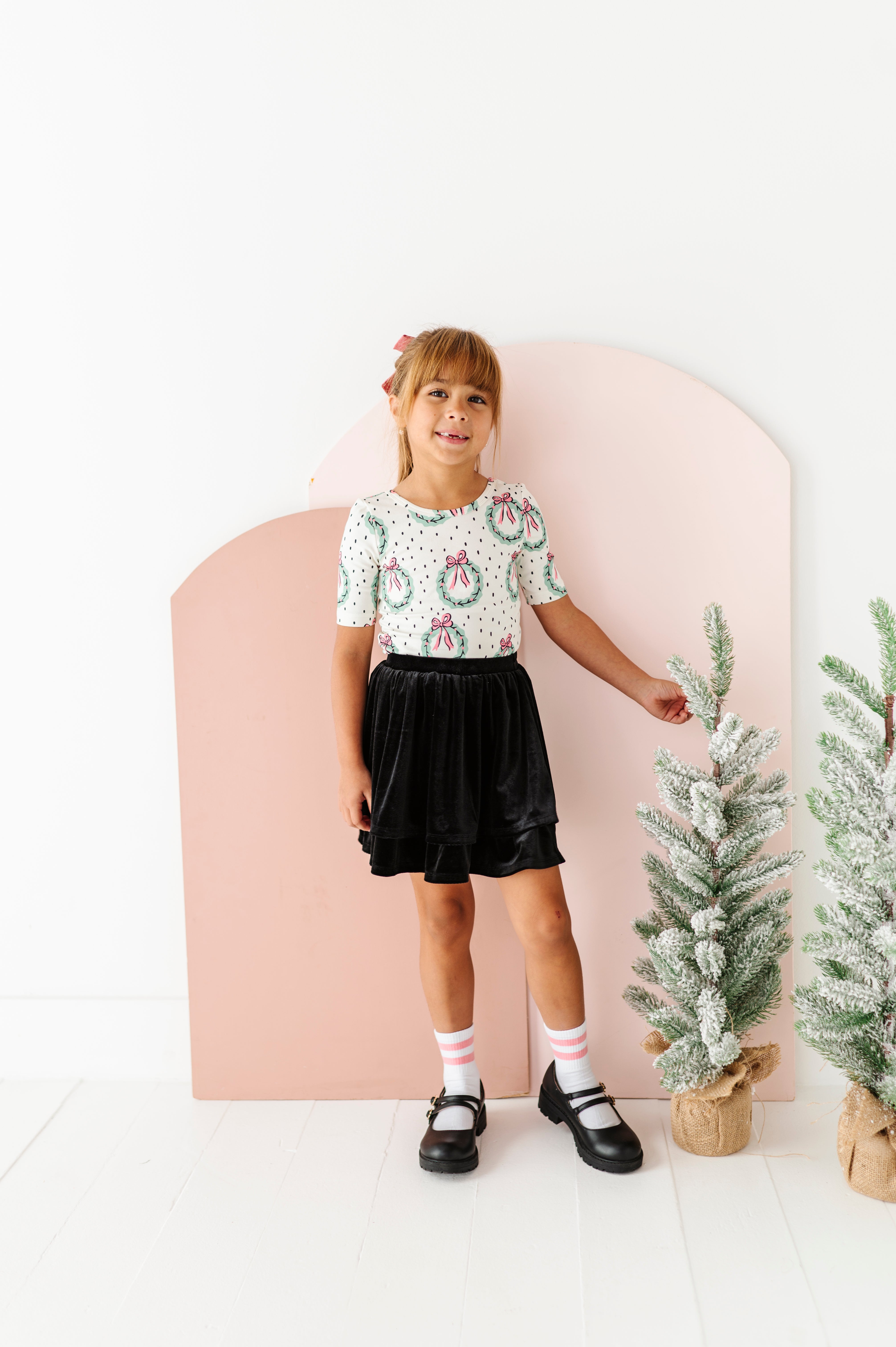 Girly Wreath Top| Scoop Back TEE