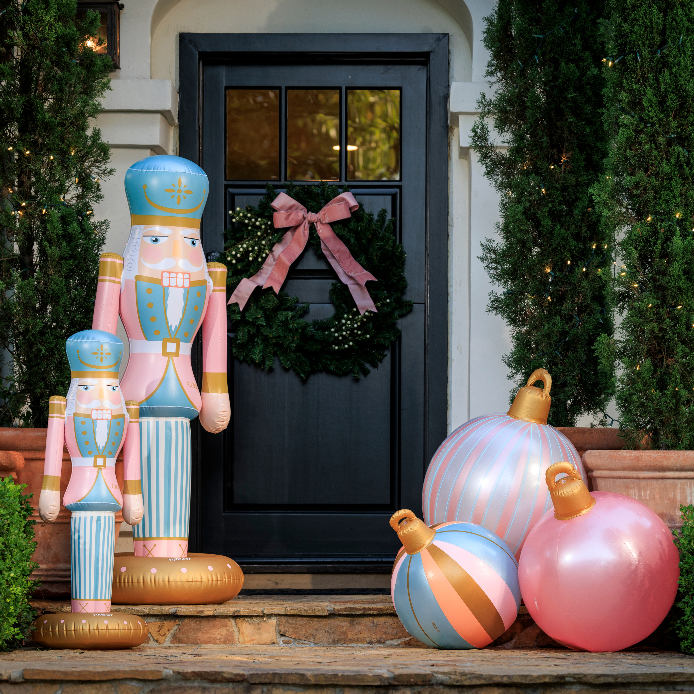 FUNBOY - Pink Inflatable Nutcracker - 5 ft