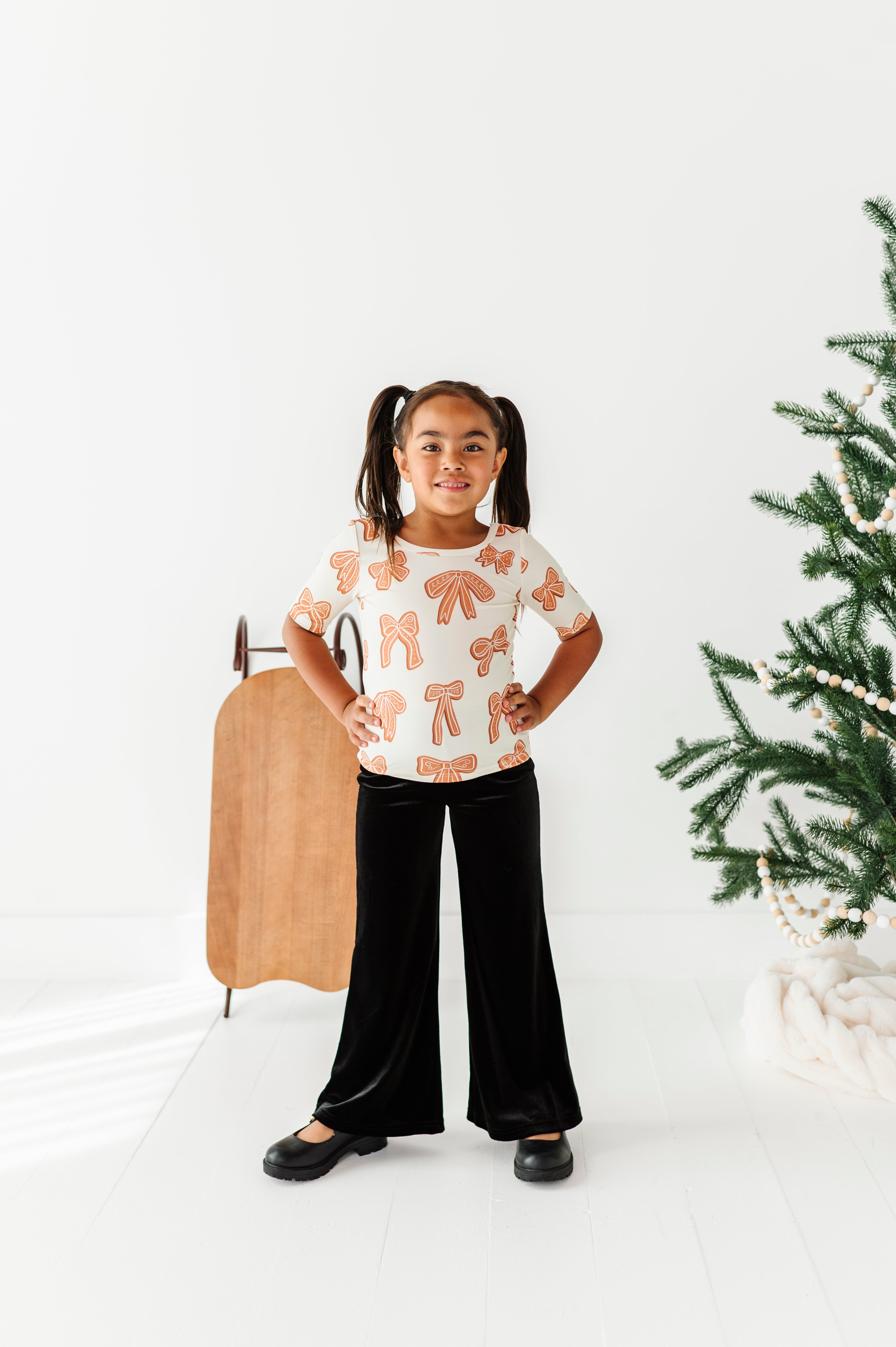 Gingerbread Bow Top | Scoop Back TEE
