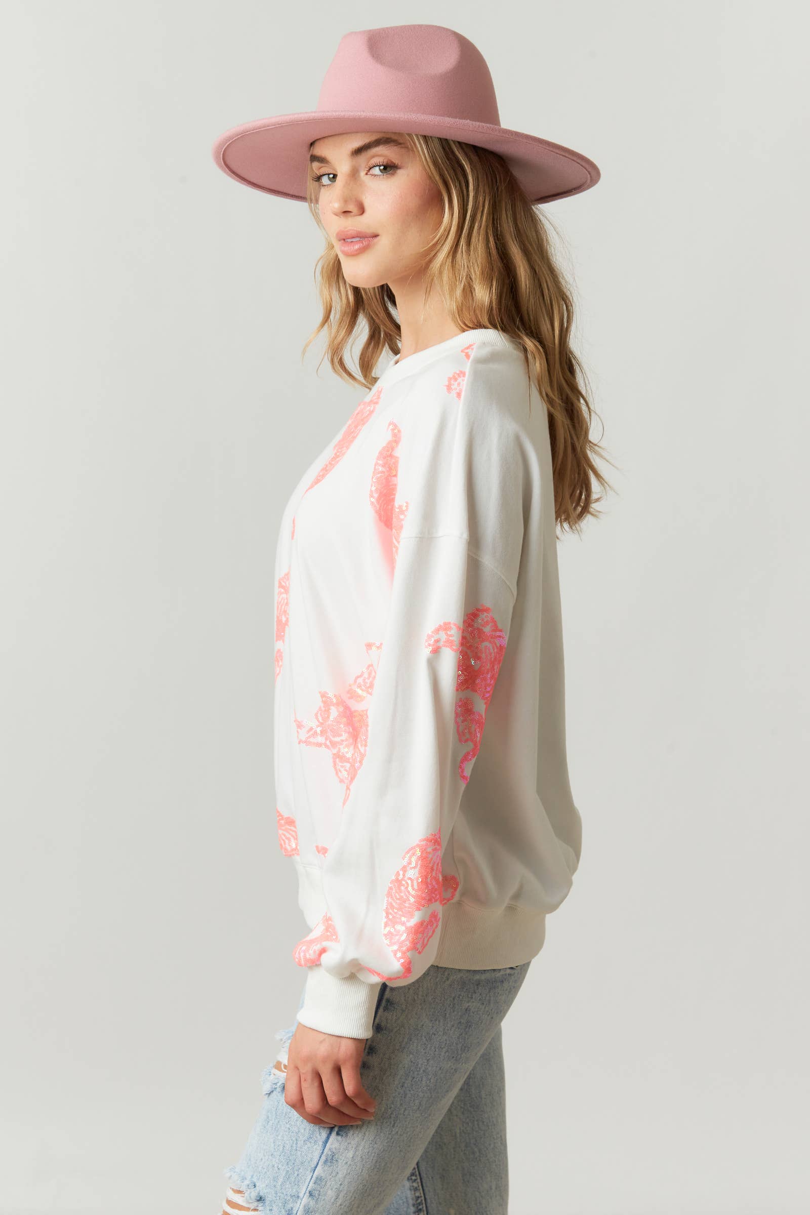 Crew Neck Pull Over with Sequin Tigers - IFKT54483-01: S / WHITE/PINK - Bexa Boutique