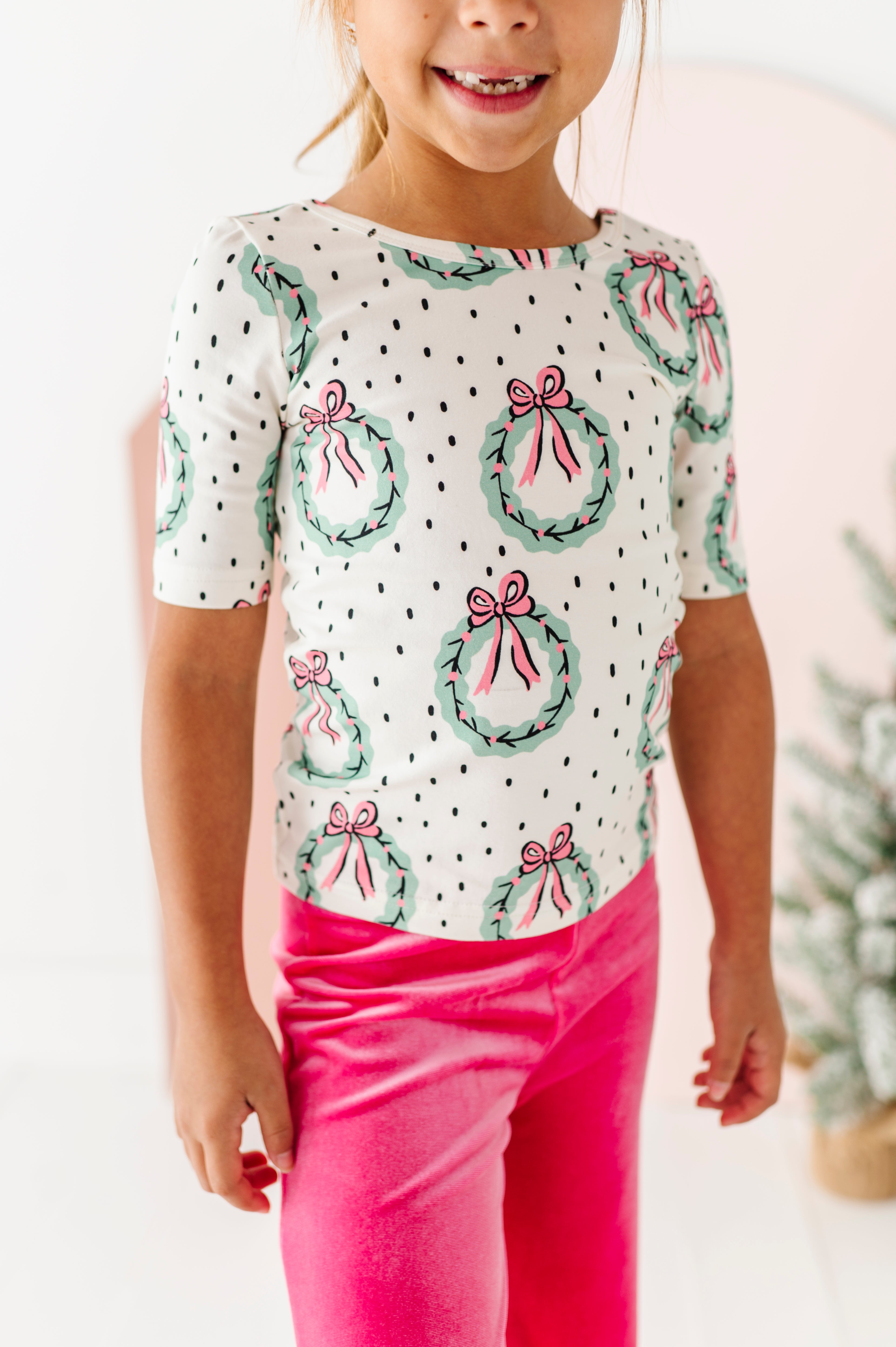 Girly Wreath Top| Scoop Back TEE