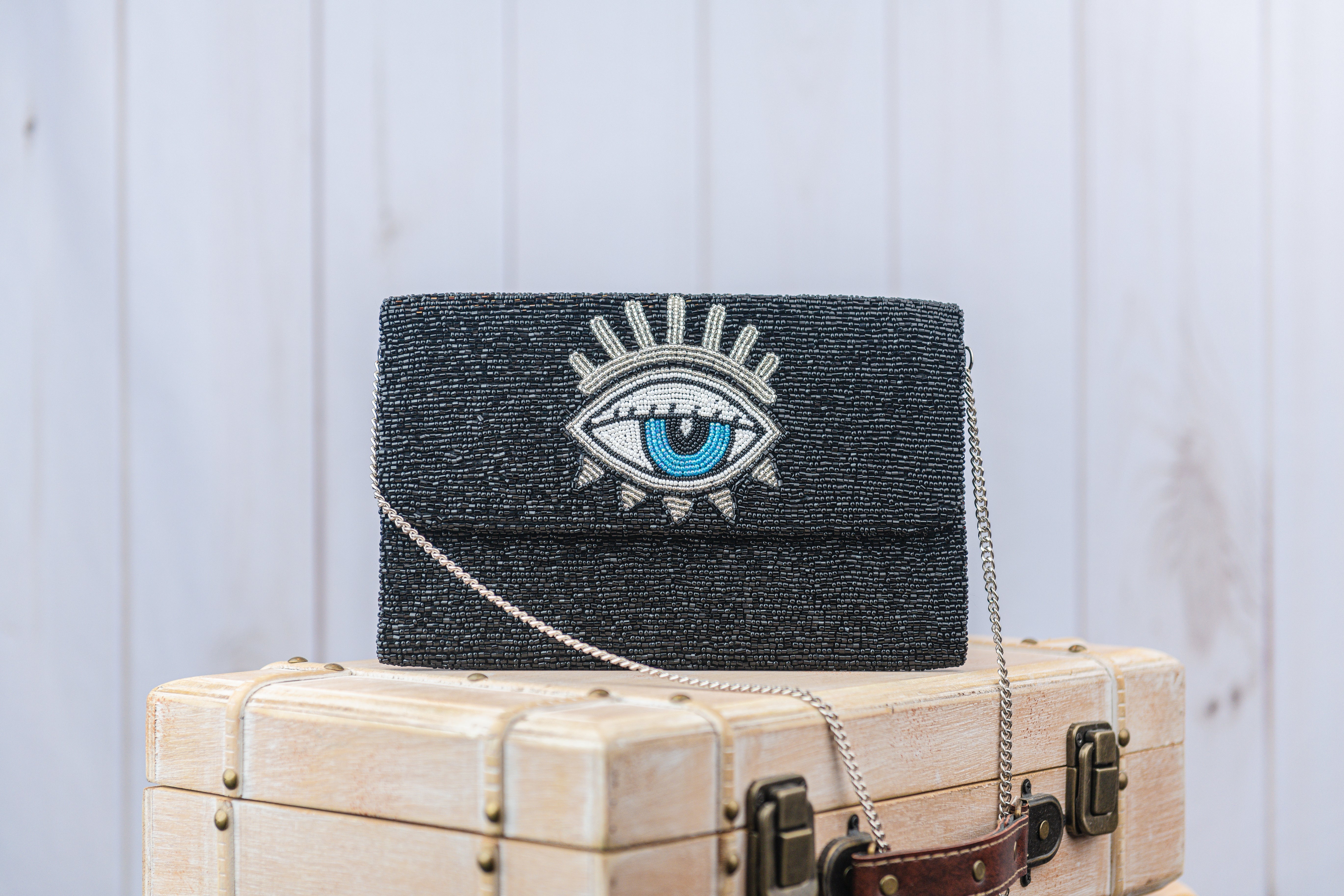 Big Eye Envelope Crossbody Bag