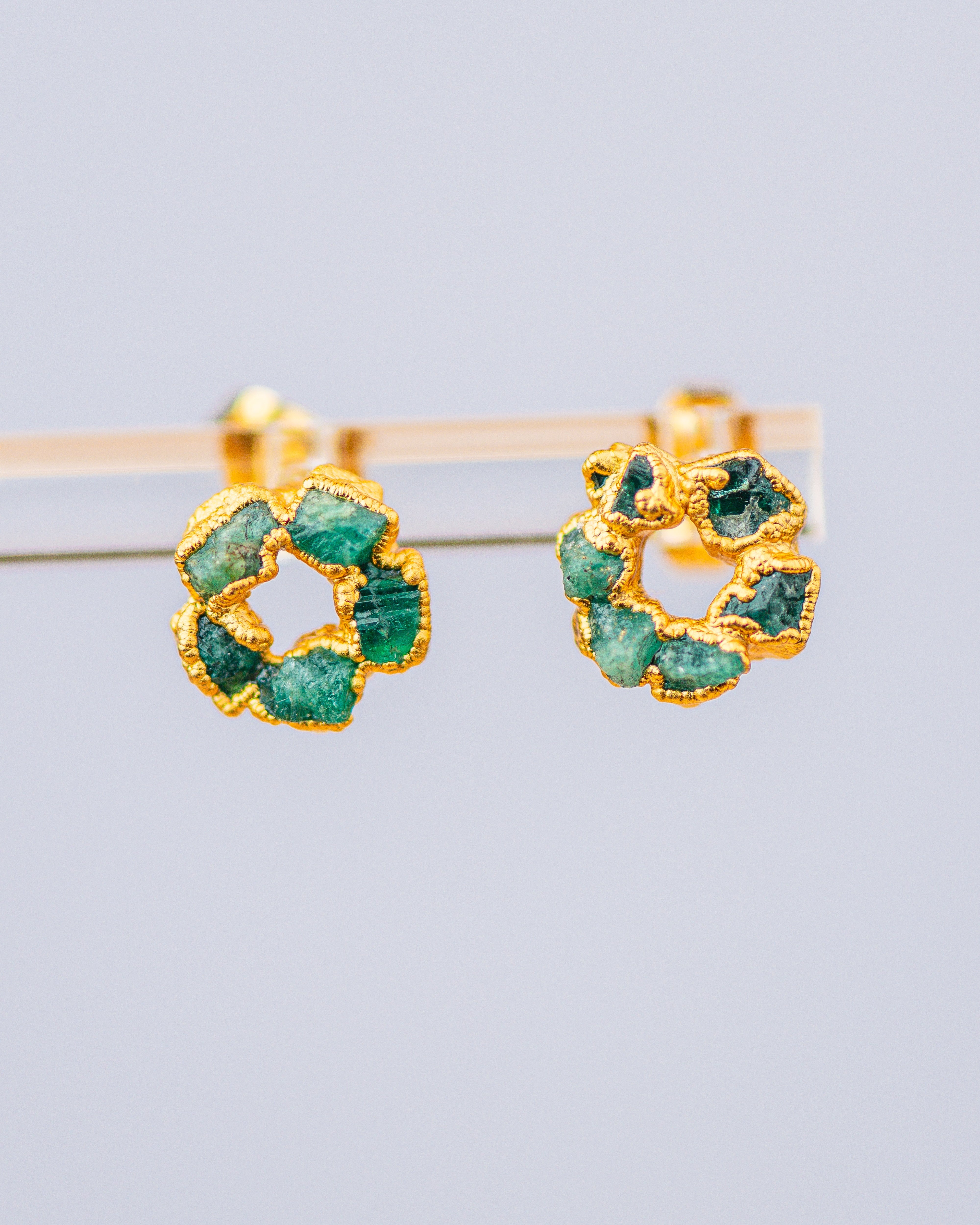 Emerald Roundabout Studs