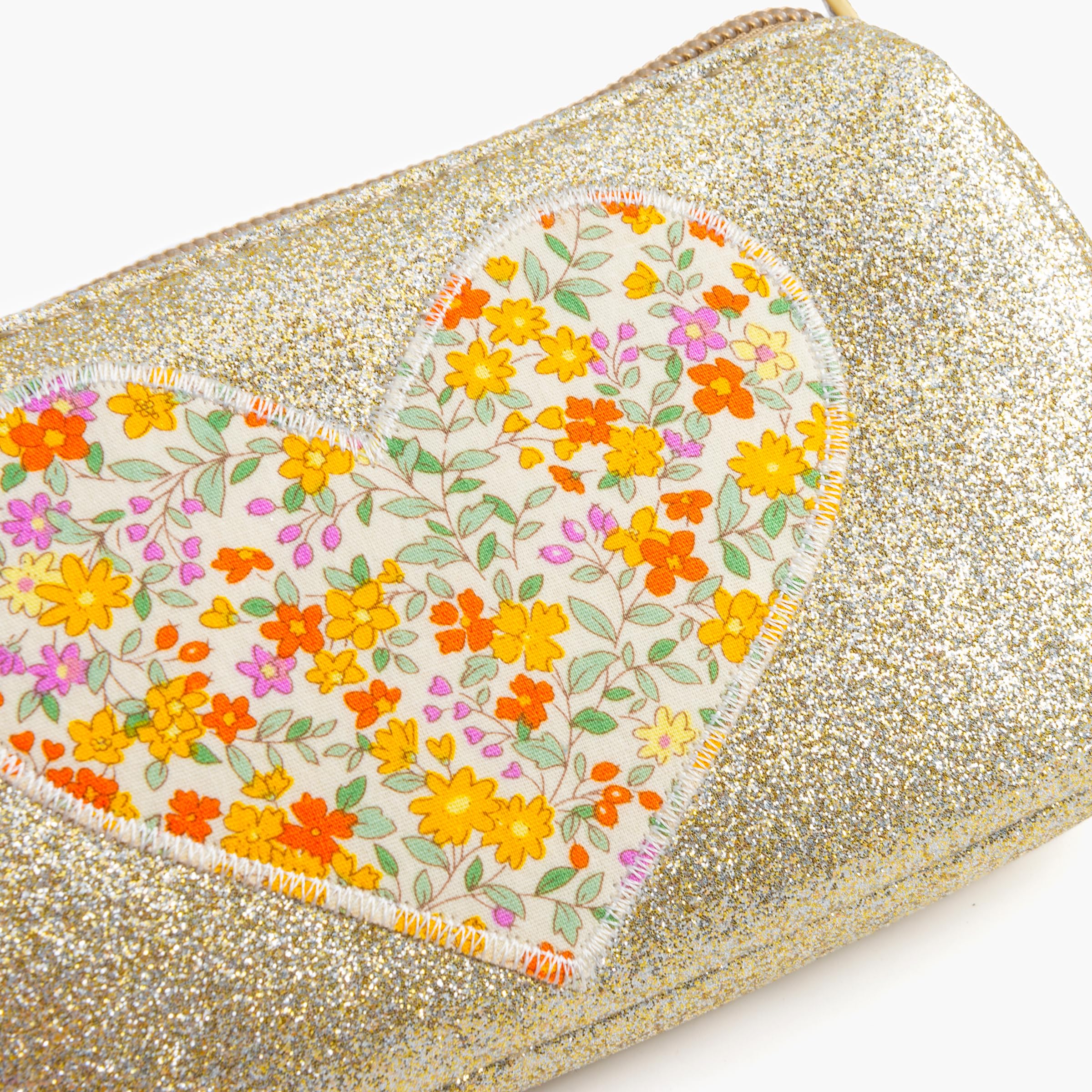 Sparkly Glitter Heart Purse for Little Girls (Ages 3–8, Toddlers) Cute and Stylish Design, Premium Quality