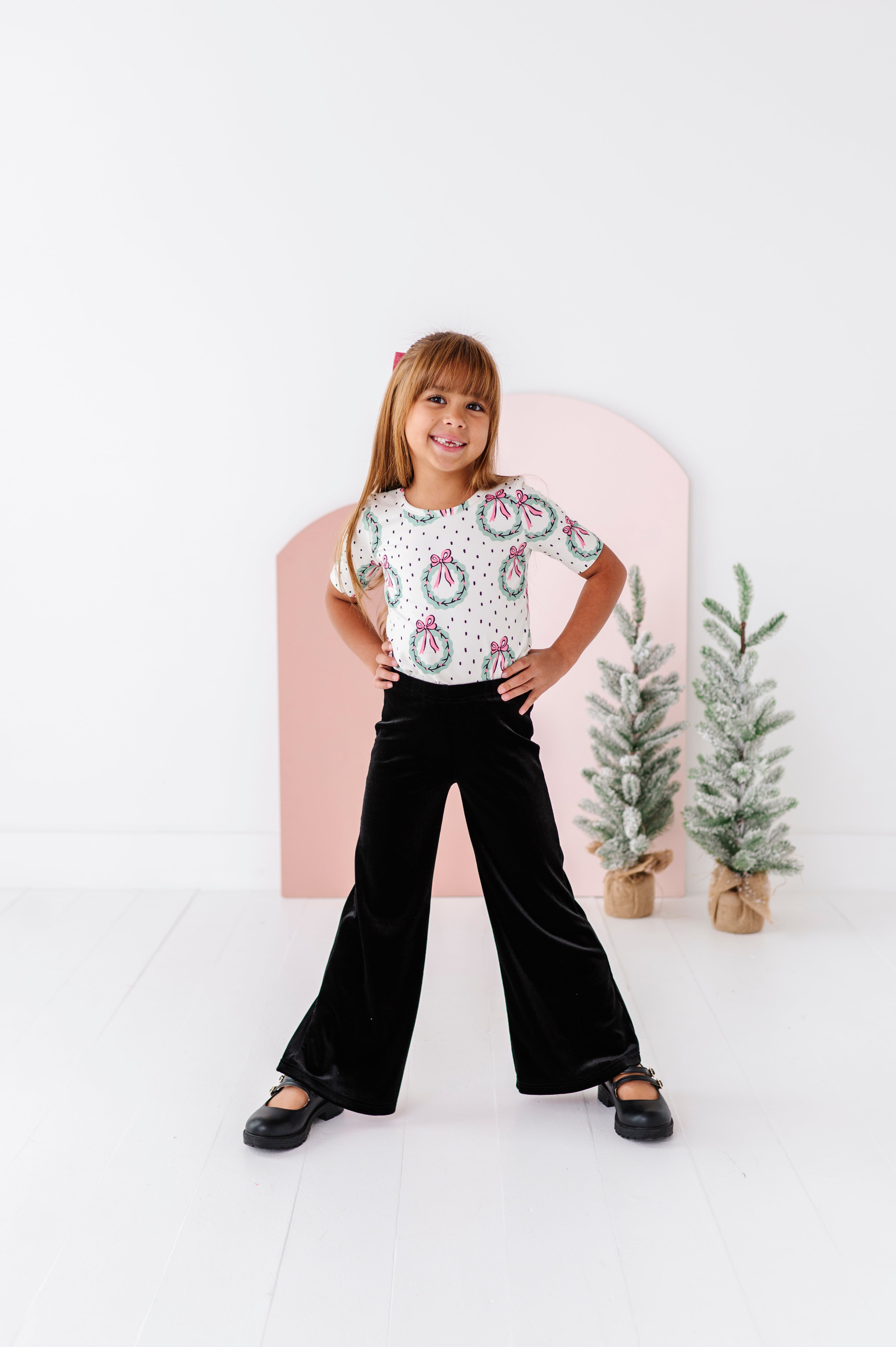 Girly Wreath Top| Scoop Back TEE