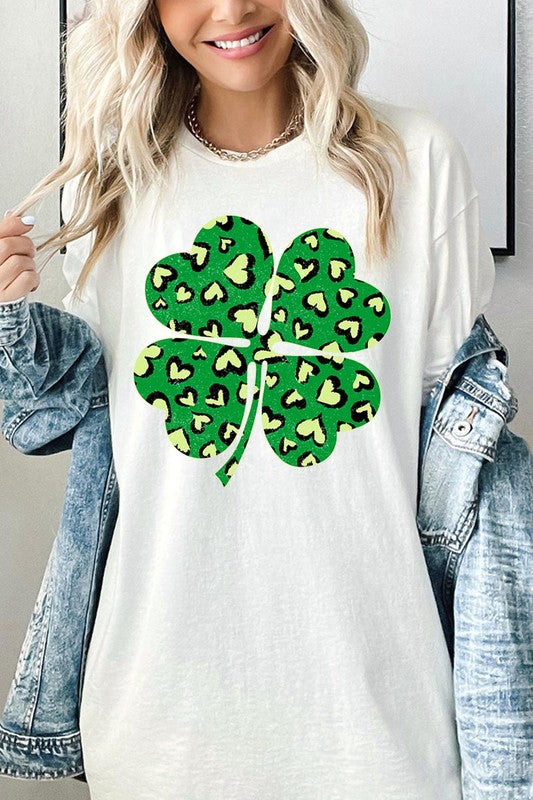 Four Leaf Clover Graphic Heavyweight T Shirts