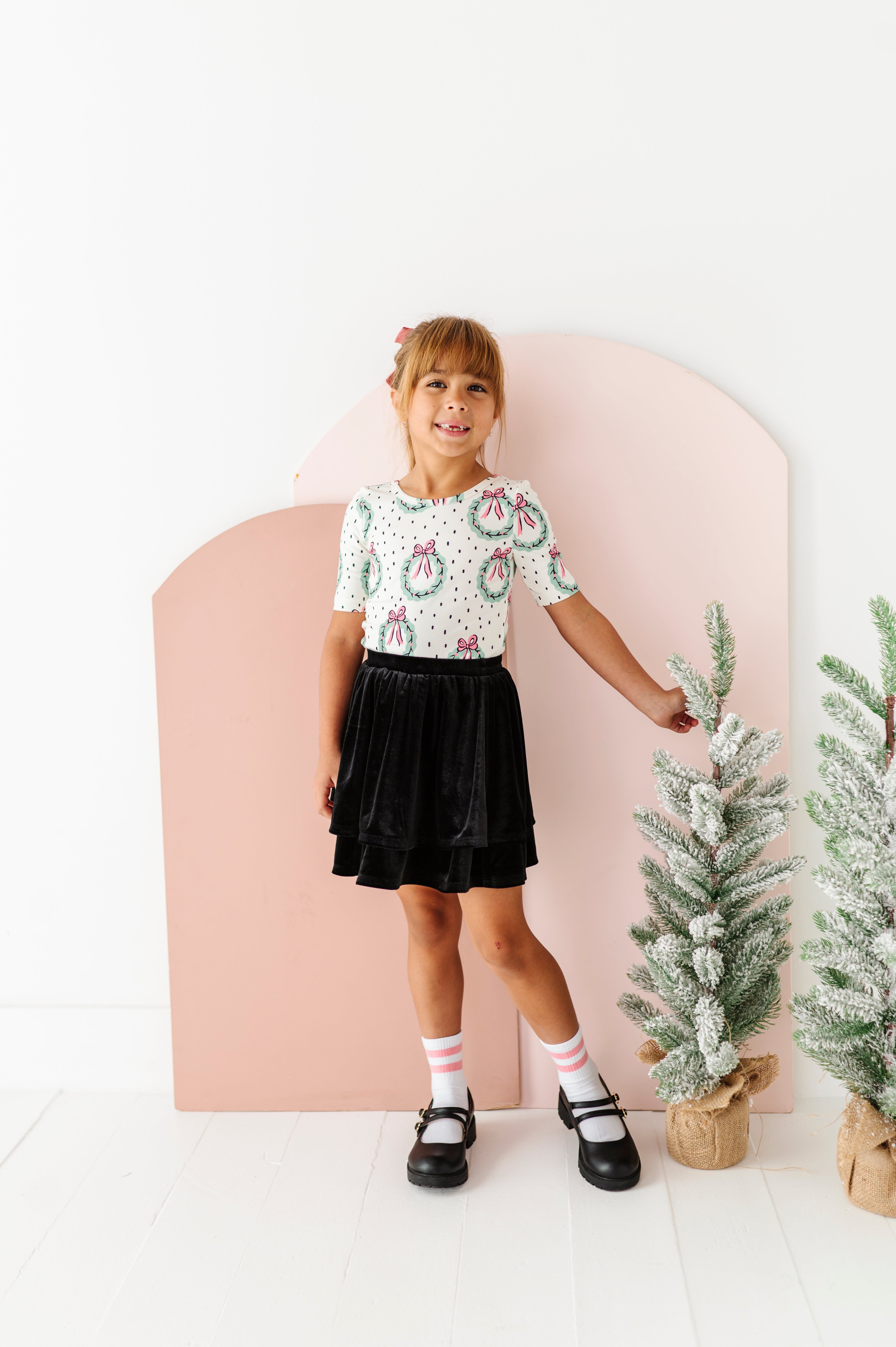 Girly Wreath Top| Scoop Back TEE