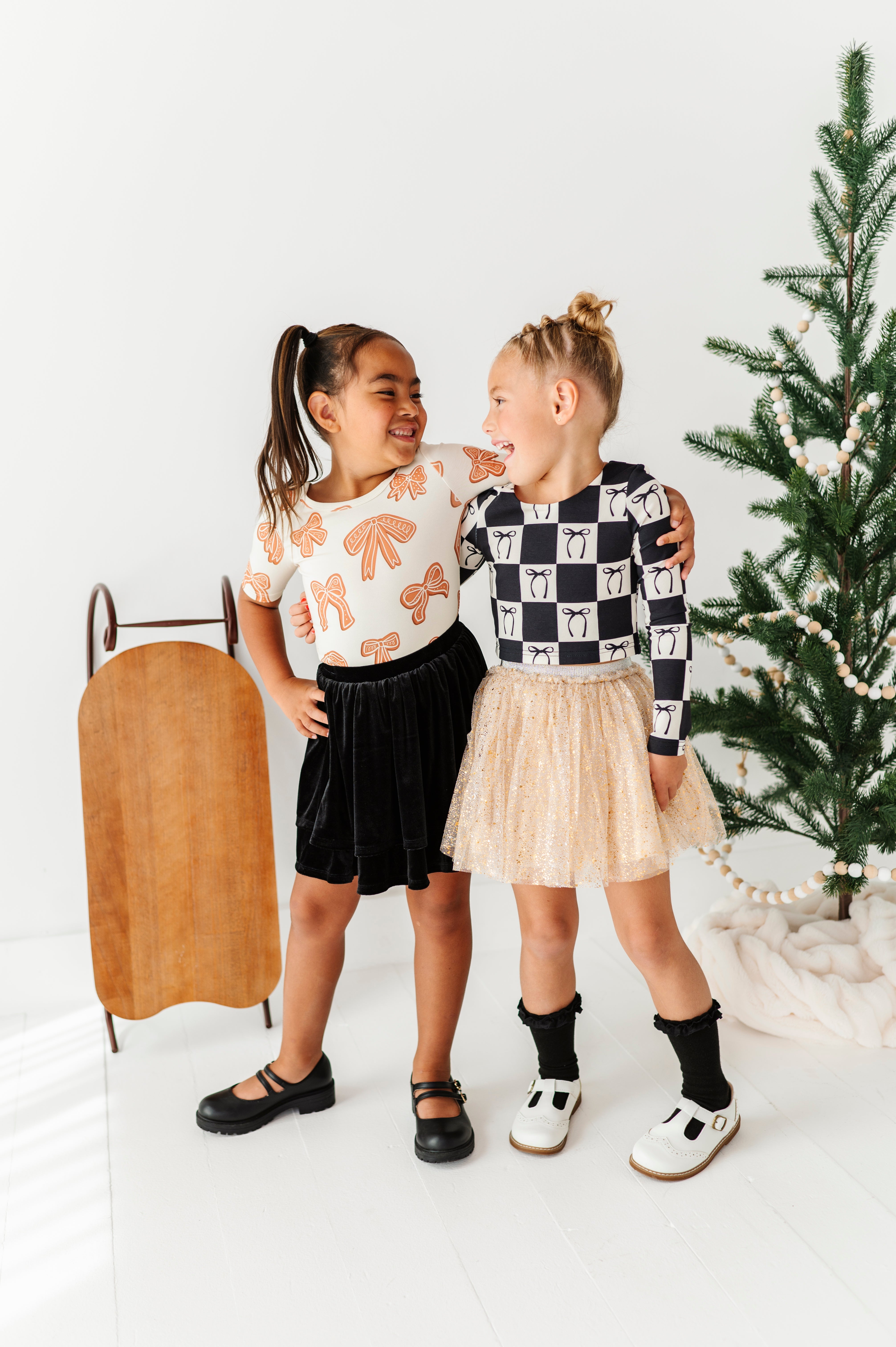 Gingerbread Bow Top | Scoop Back TEE