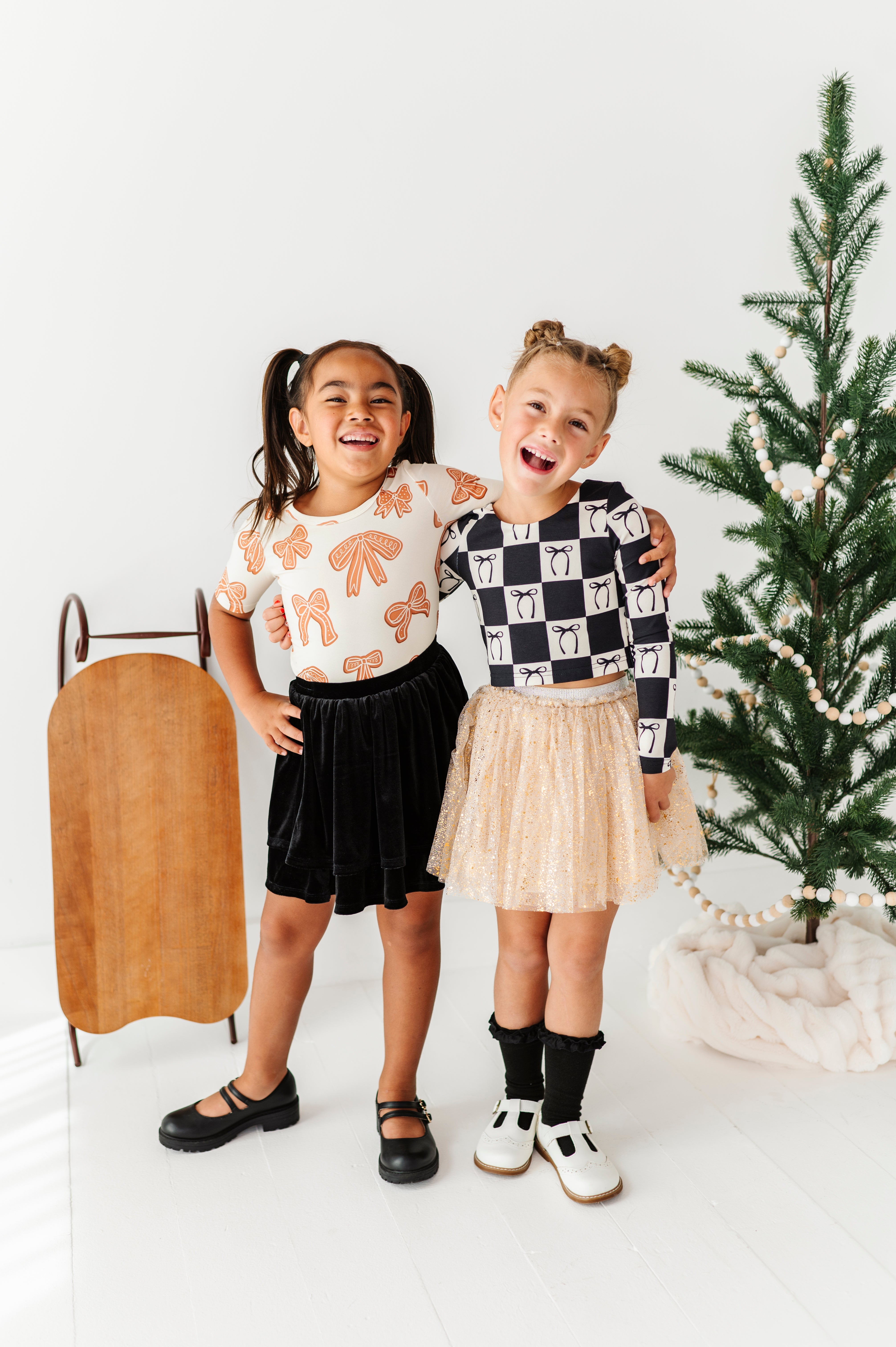 Gingerbread Bow Top | Scoop Back TEE