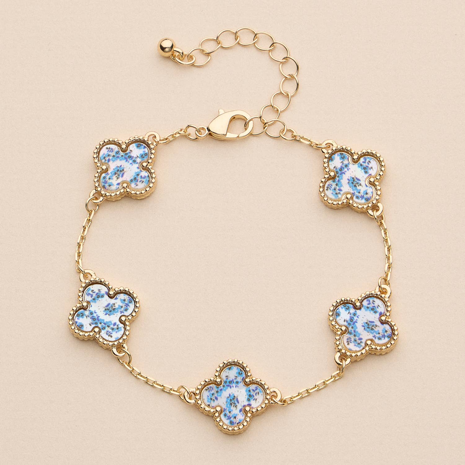 Multi Floral Shape Charm Bracelet in Shell