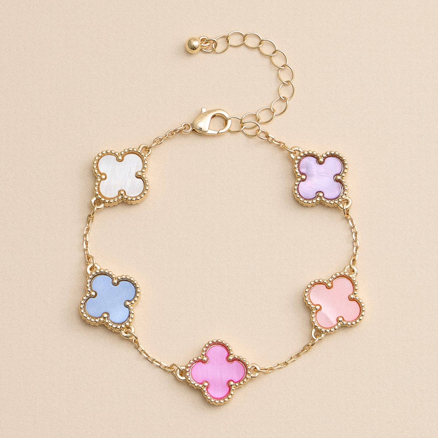 Multi Floral Shape Charm Bracelet in Shell