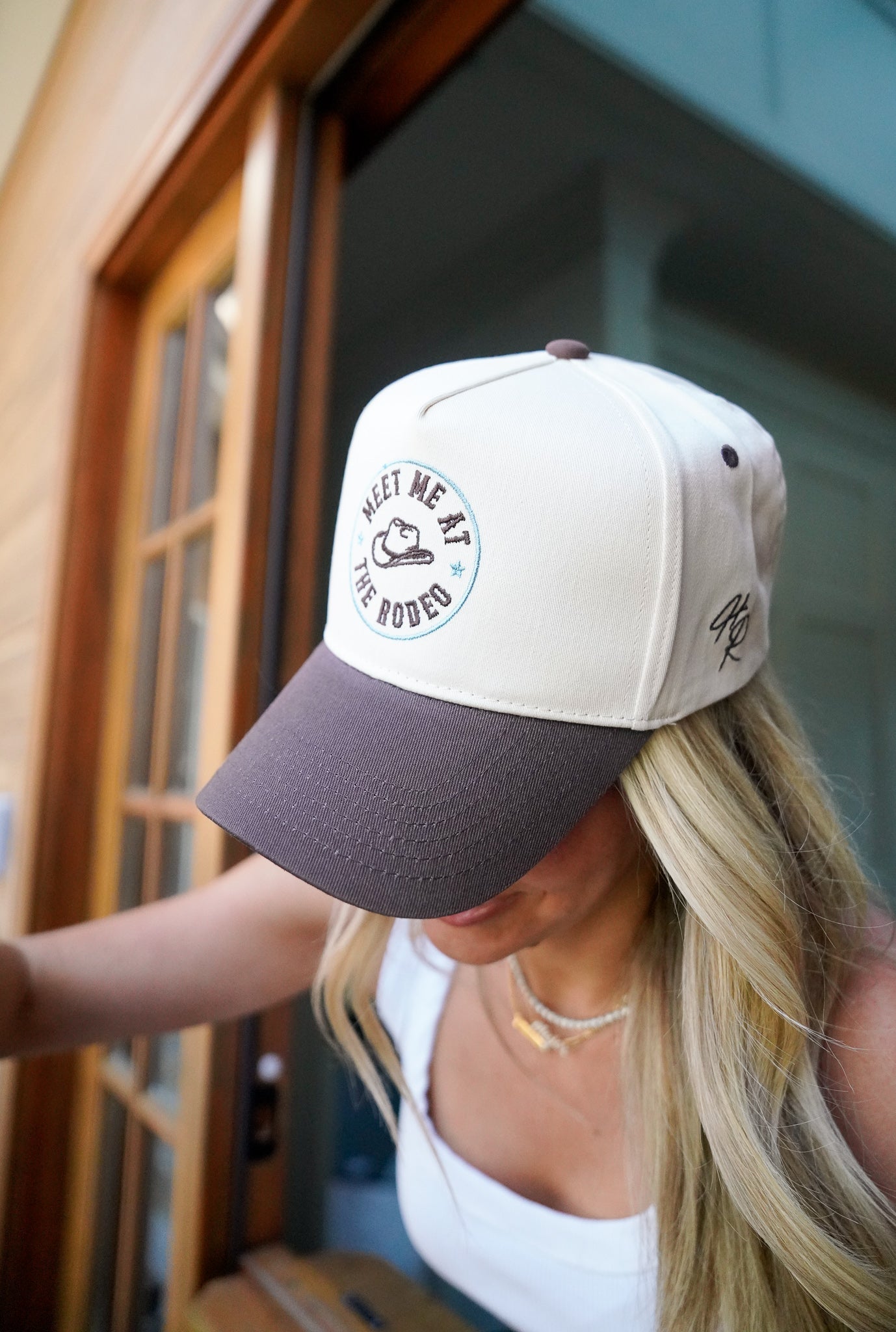 Meet me at the Rodeo - Brown Vintage Trucker Hat - Bexa Boutique