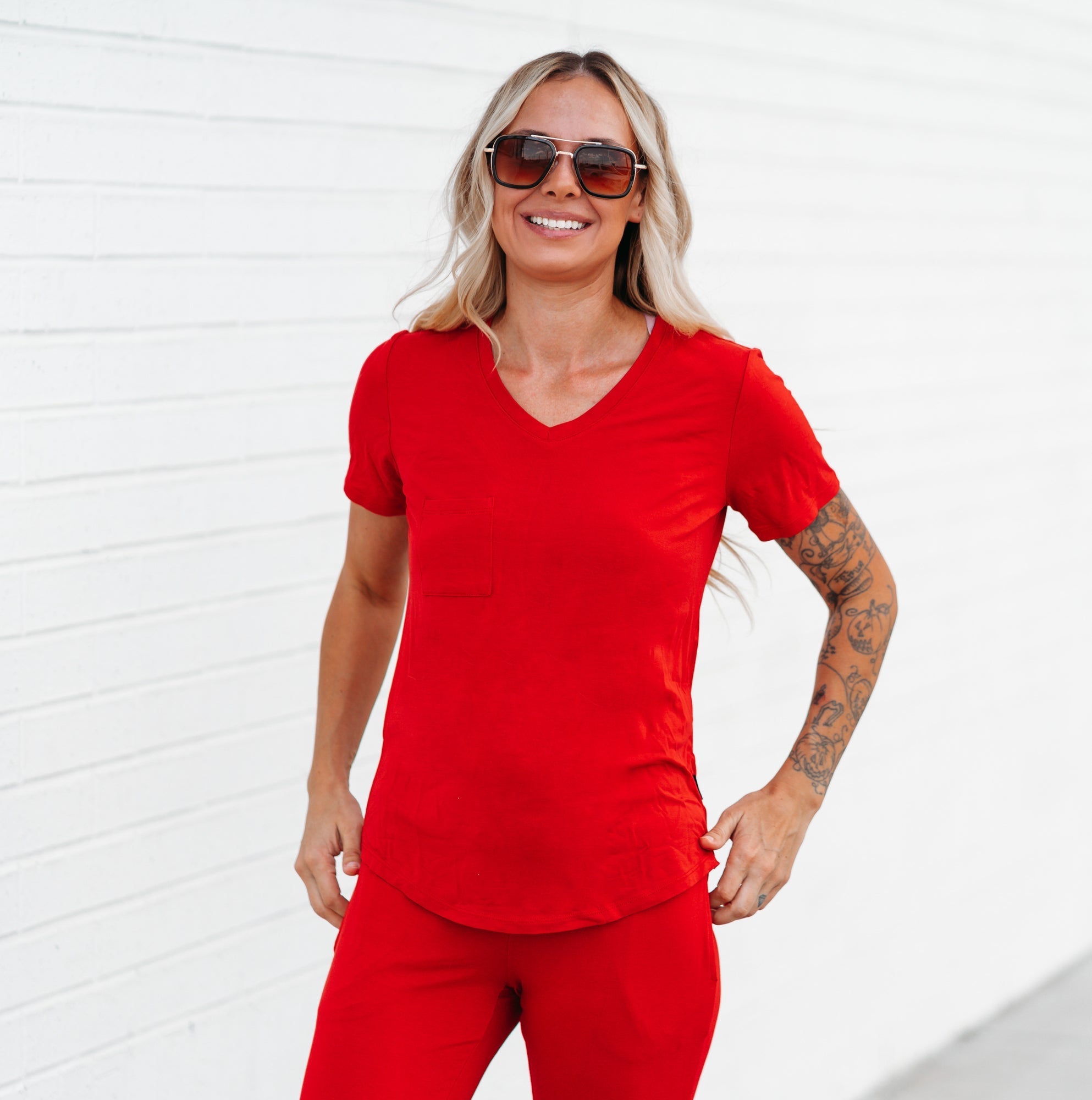 MAMA V-NECK- Red - Bexa Boutique