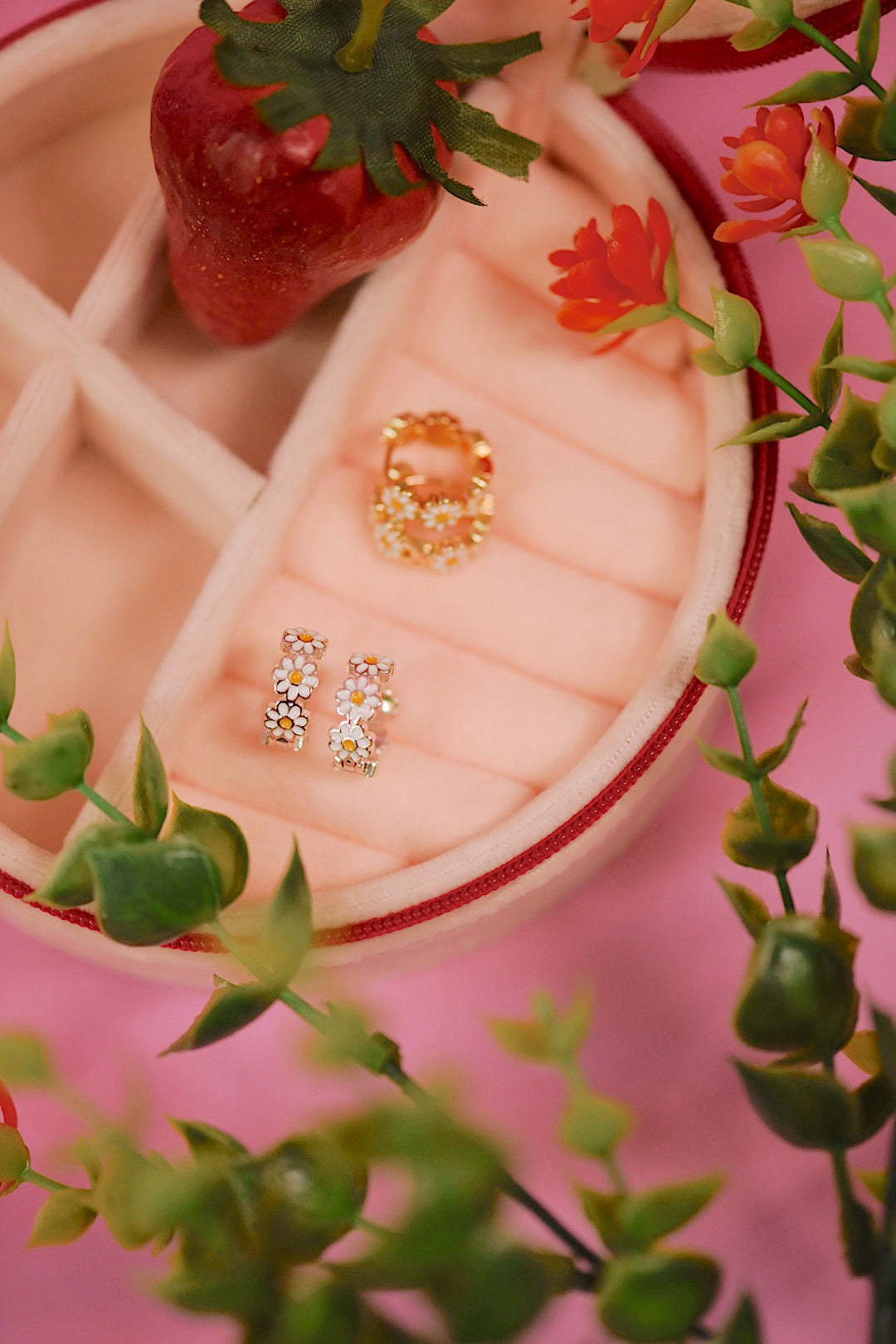 Daisy Hoops (3 Color Options)