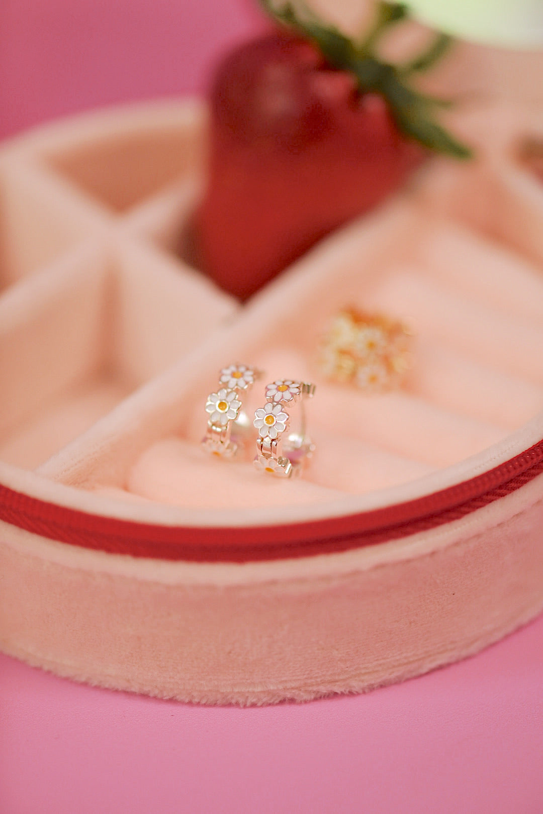 Daisy Hoops (3 Color Options)