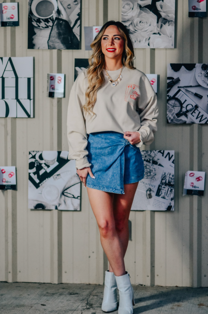 Queen of Hearts Sweatshirt