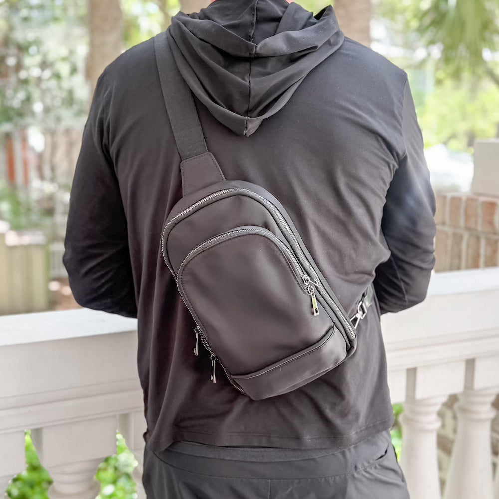 L'uomo Unisex Crossbody Bag