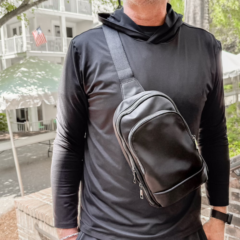 L'uomo Unisex Crossbody Bag