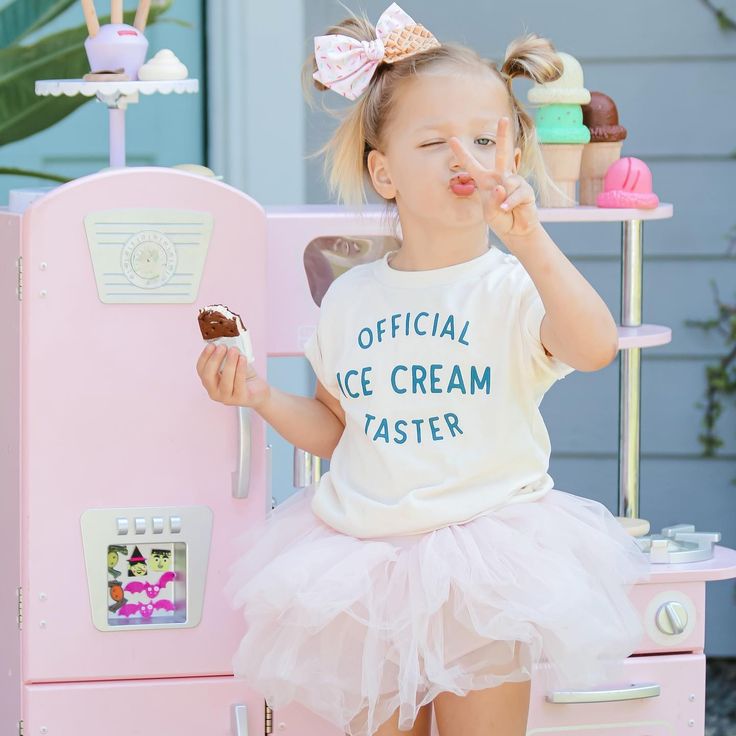 Official Ice Cream Taster Kids Graphic Cotton T-Shirt