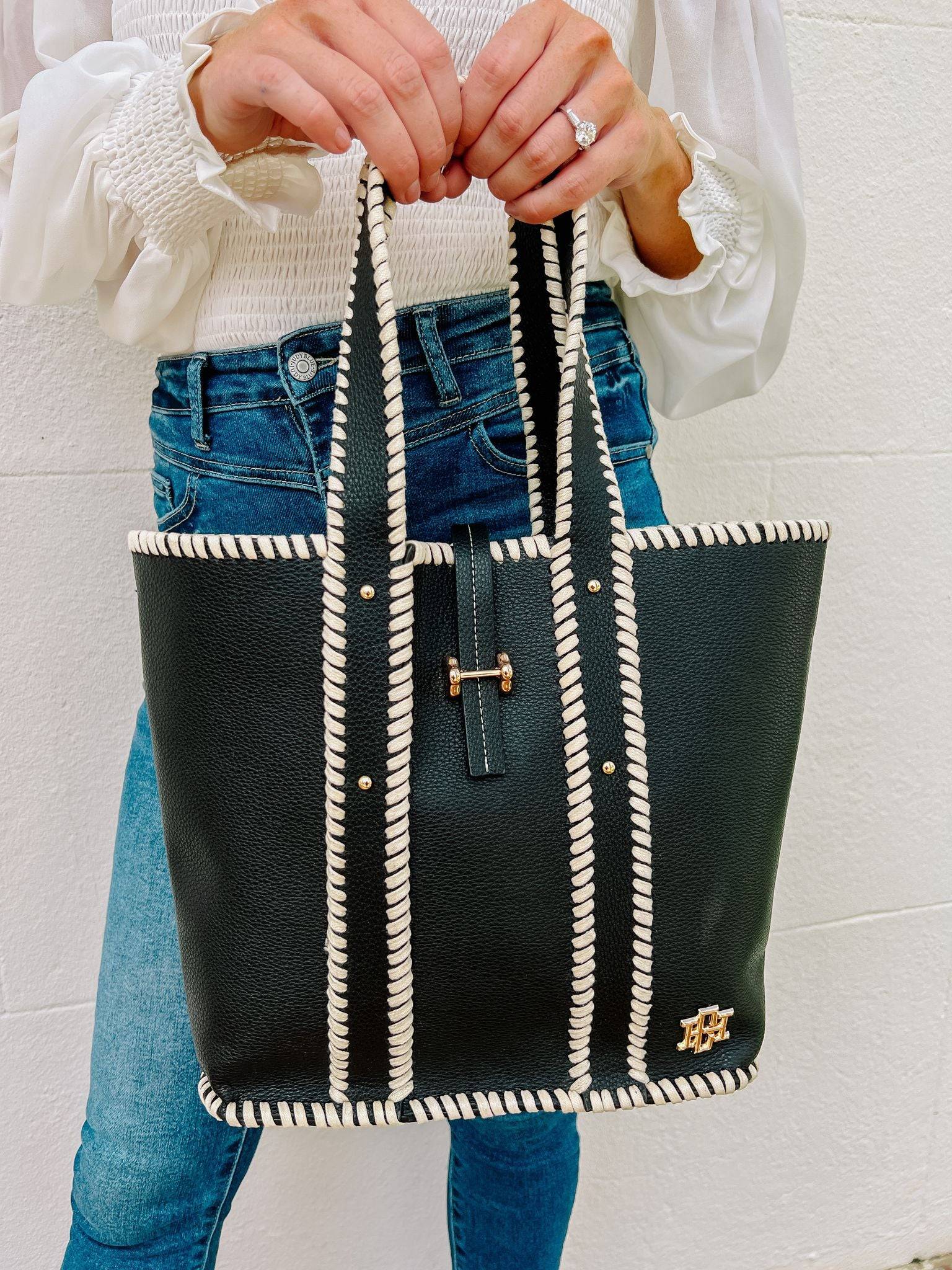 Reed Whipstitch Carryall Tote Bag - Pretty Crafty Lady Shop